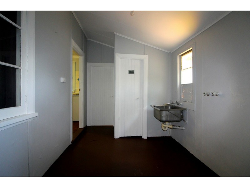 14 Sharman Street, Medina WA 6167