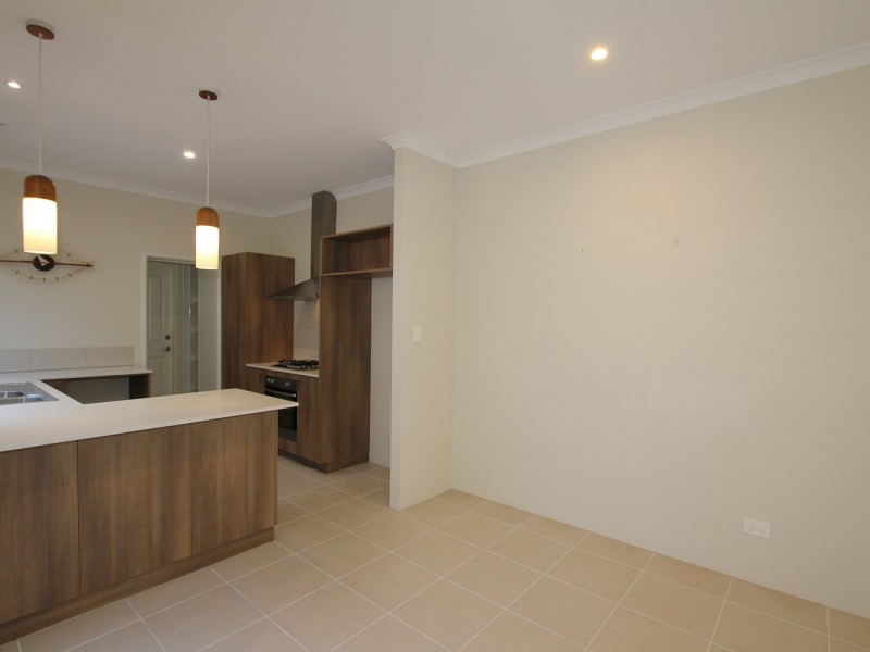 74 Ryhill Crescent, Wellard WA 6170