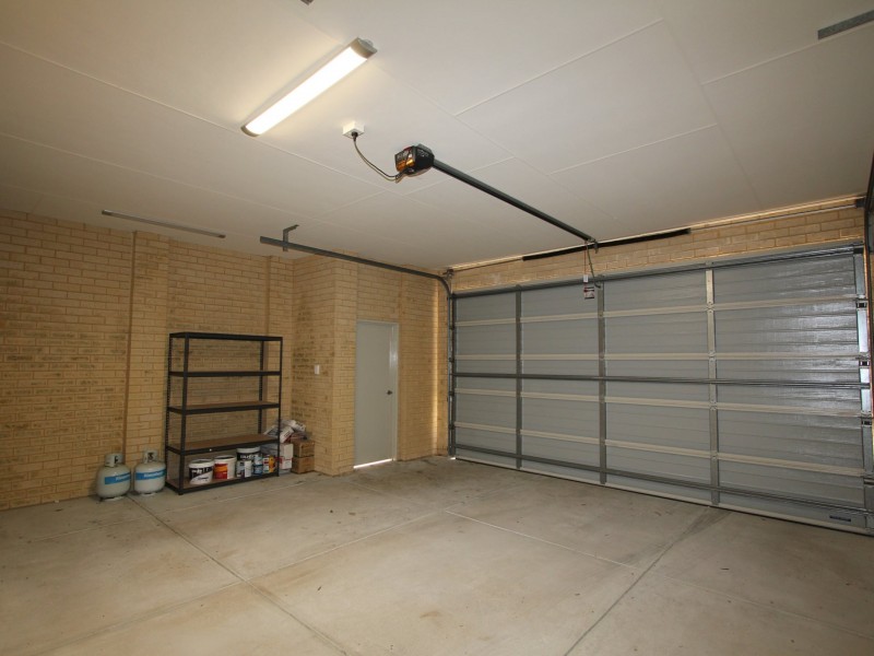 74 Ryhill Crescent, Wellard WA 6170