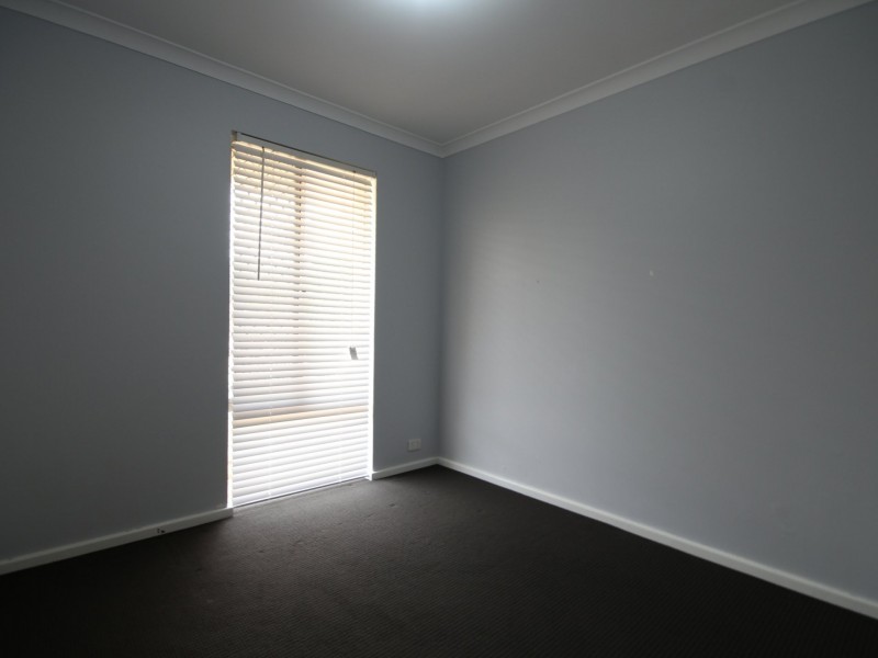 54 Sulphur Road, Parmelia WA 6167