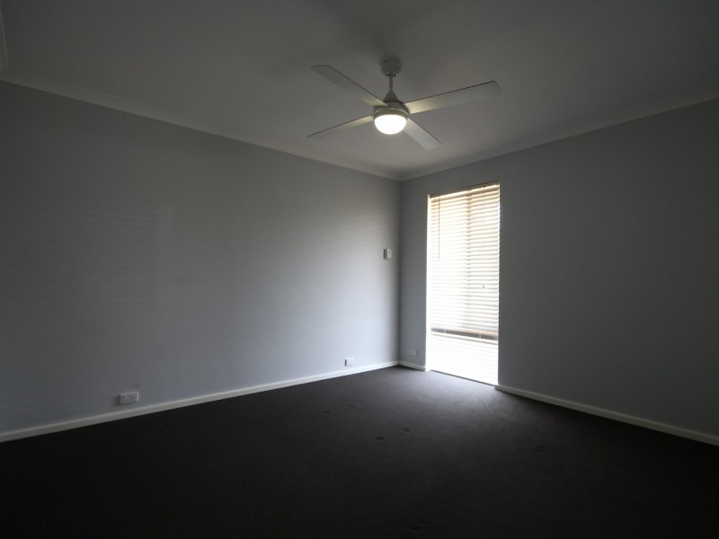 54 Sulphur Road, Parmelia WA 6167