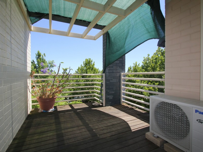 Unit 14/9 Beacham Place, Medina WA 6167