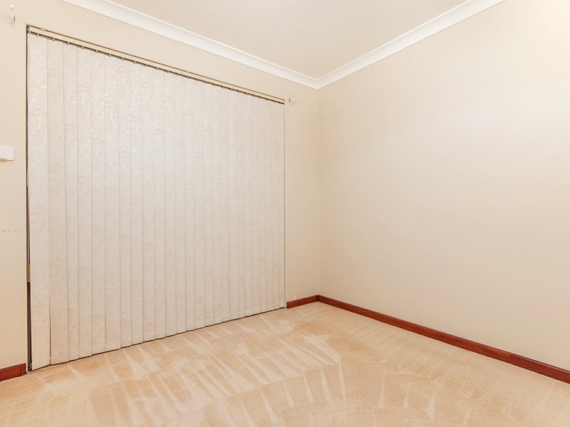 14 Hargrave Place, Parmelia WA 6167