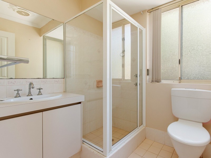 14 Hargrave Place, Parmelia WA 6167