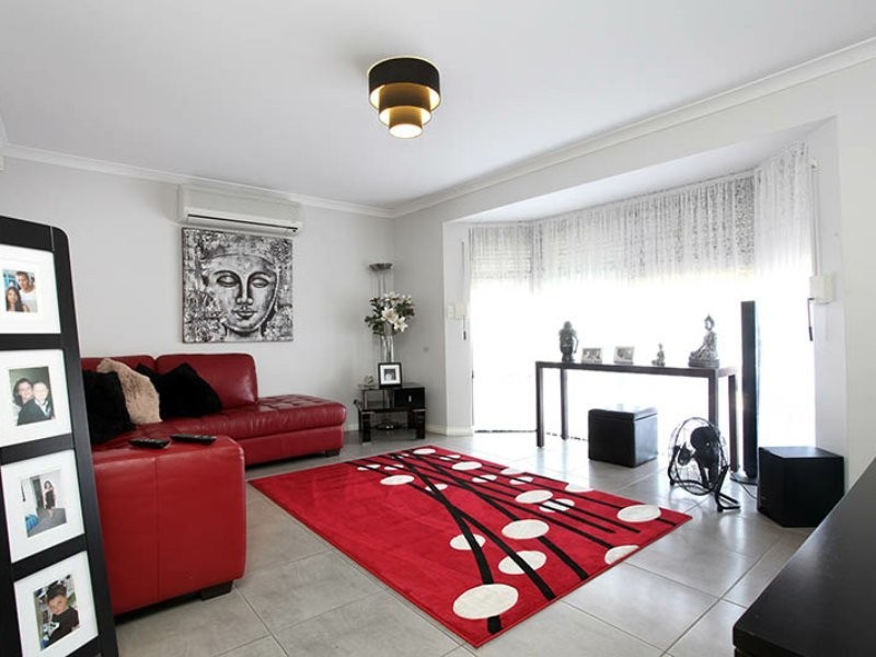 31 Kellam Way, Medina WA 6167