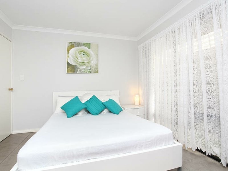 31 Kellam Way, Medina WA 6167