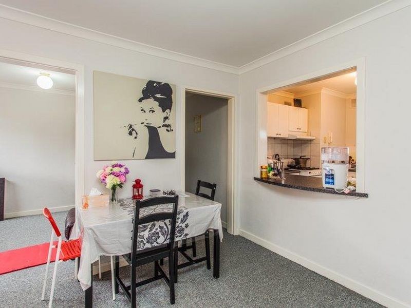 36/21 Disney Road, Parmelia WA 6167