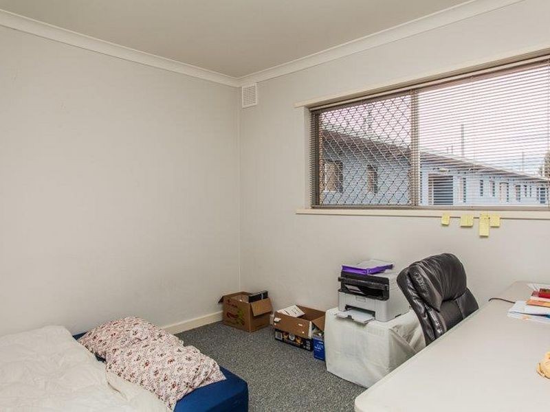 36/21 Disney Road, Parmelia WA 6167