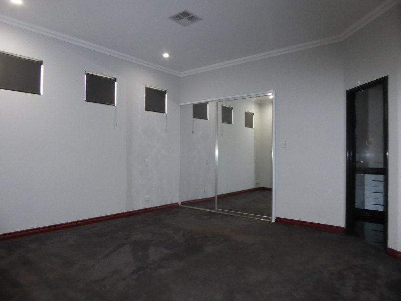 2 Hendon Vista, Wellard WA 6170