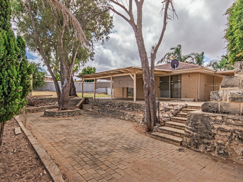 25 Patrick Vista, Parmelia WA 6167