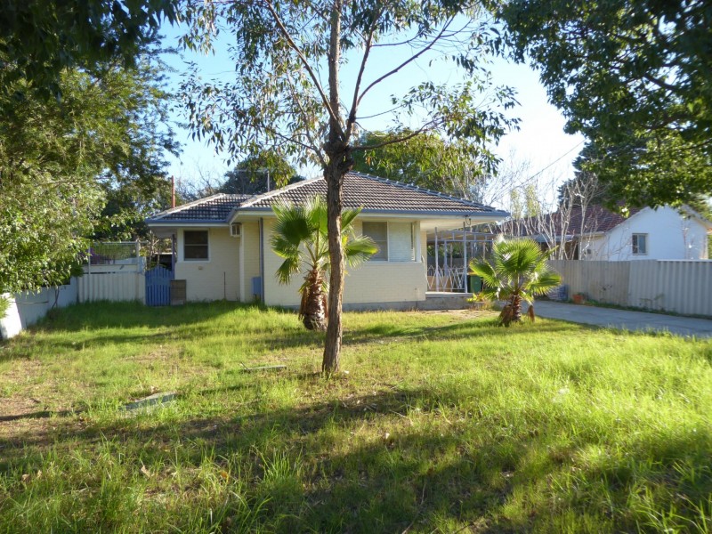 60 Brownell Crescent, Medina WA 6167