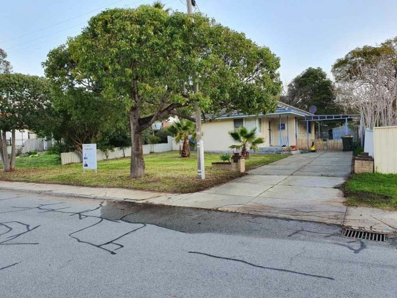 60 Brownell Crescent, Medina WA 6167