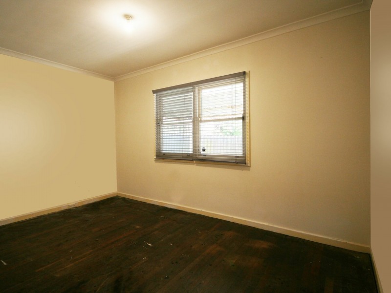 60 Brownell Crescent, Medina WA 6167