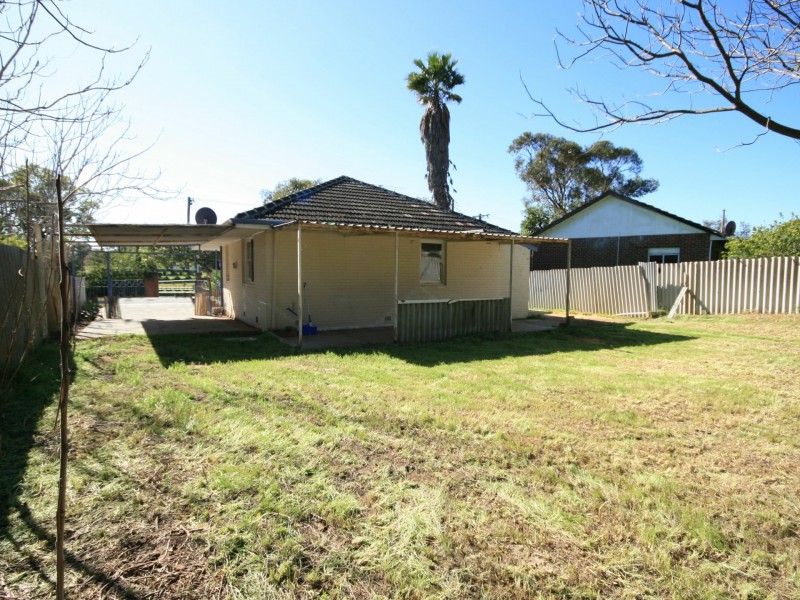 60 Brownell Crescent, Medina WA 6167