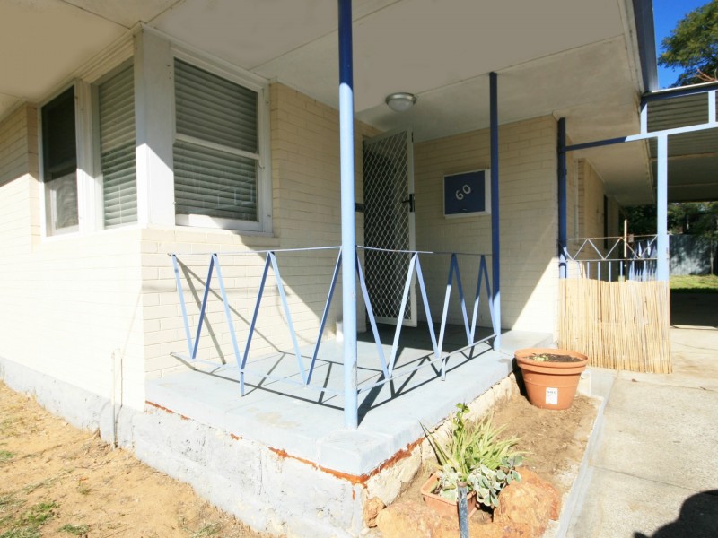 60 Brownell Crescent, Medina WA 6167