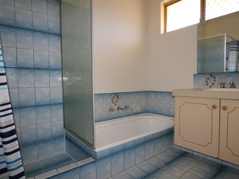 8/9 Louise Street, Rockingham WA 6168