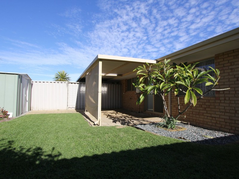 8/9 Louise Street, Rockingham WA 6168