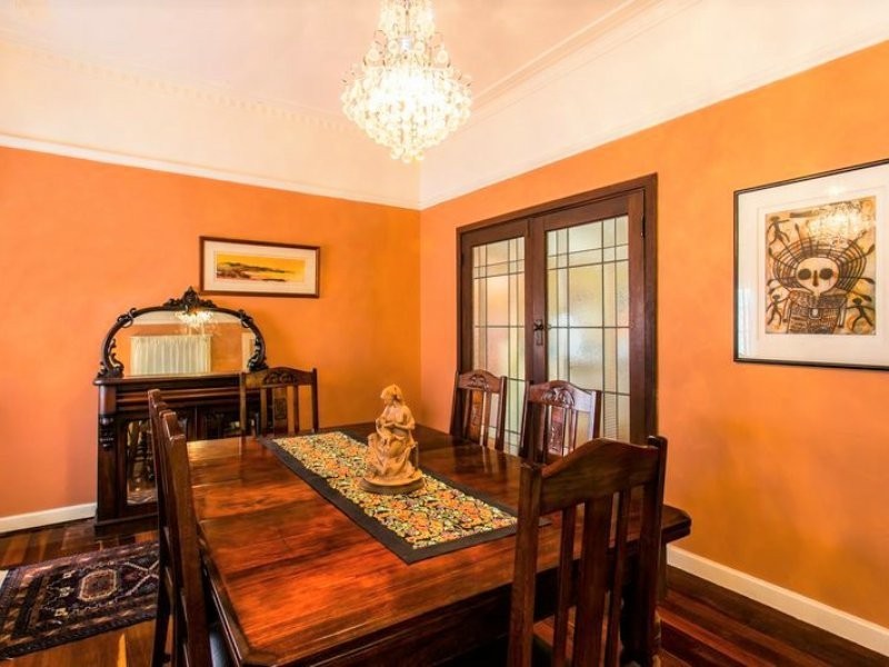 25 Edgecumbe Street, Como WA 6152