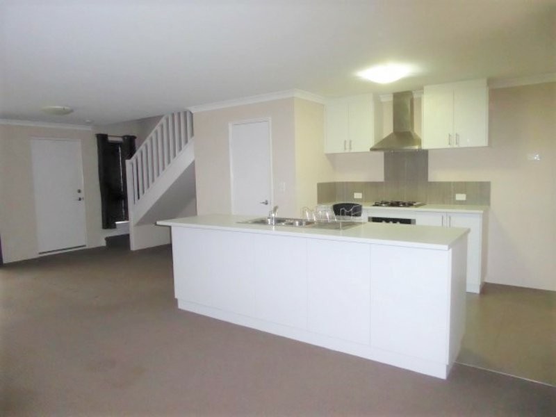 5 Indich Avenue, Medina WA 6167