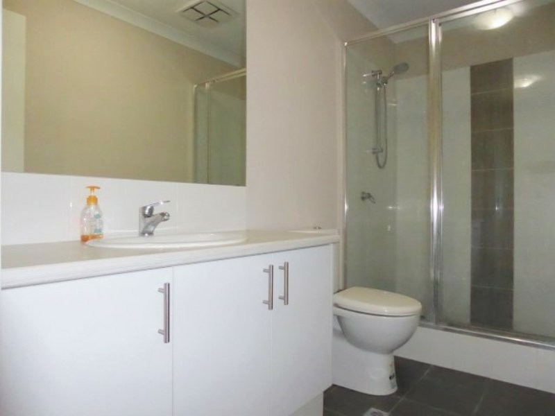 5 Indich Avenue, Medina WA 6167