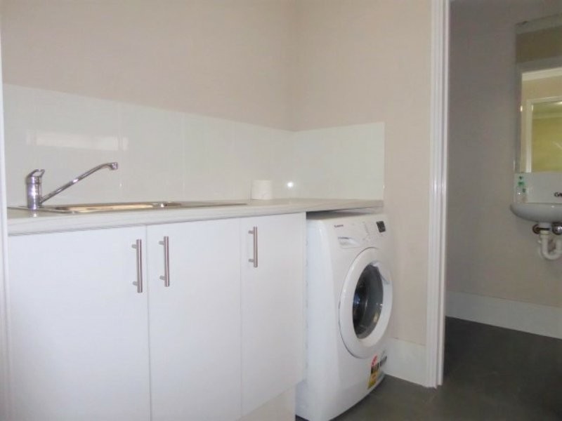 5 Indich Avenue, Medina WA 6167