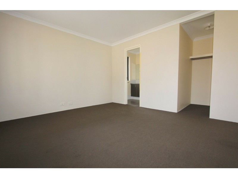 116 Runnymede Gate, Wellard WA 6170