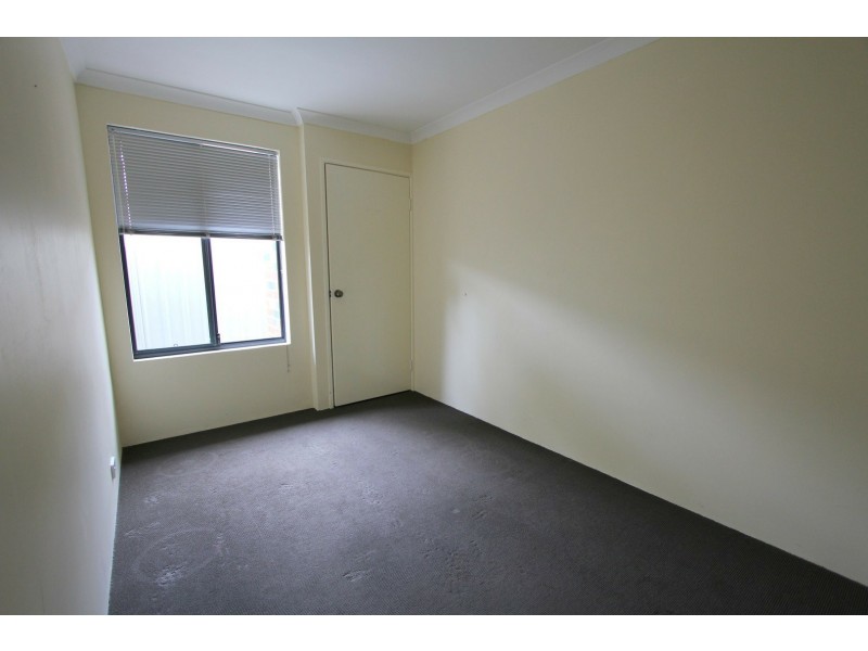 116 Runnymede Gate, Wellard WA 6170