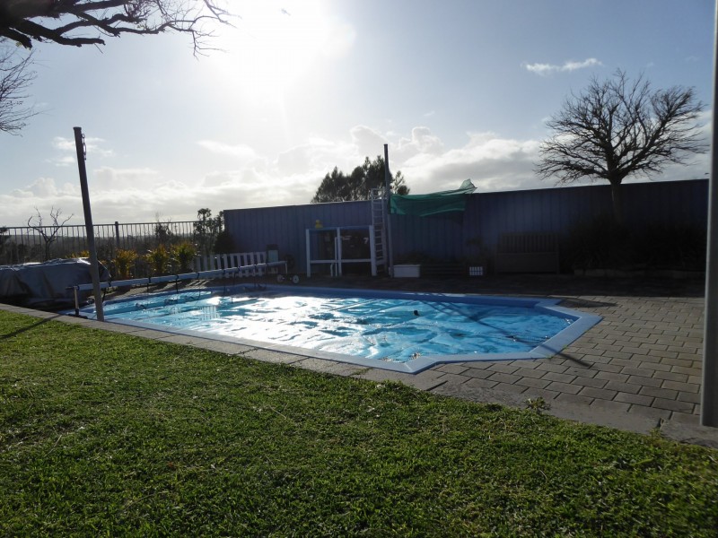 2 Dunster Way, Orelia WA 6167