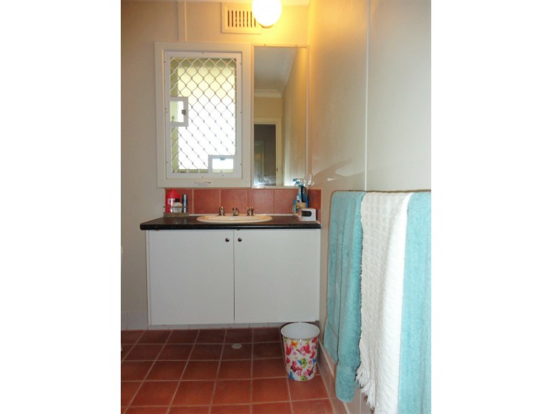 14 Maydwell Way, Calista WA 6167