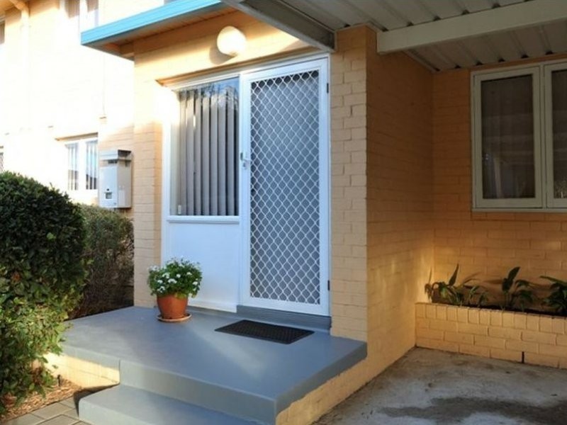 36 Maydwell Way, Calista WA 6167