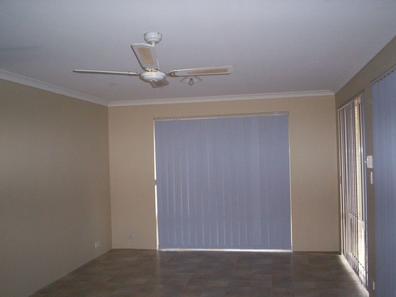 7 Mcnairn Cross, Leda WA 6170