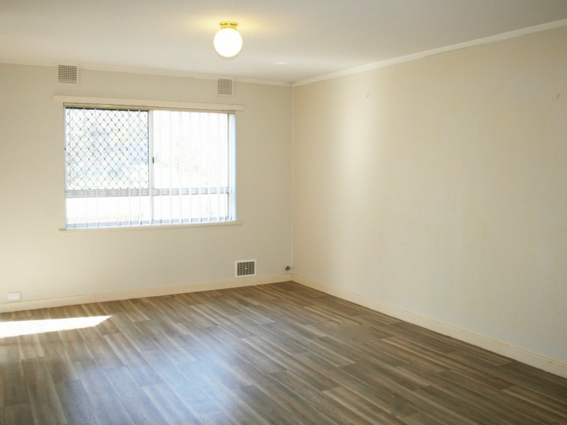 Unit 13/4 Canham Way, Orelia WA 6167