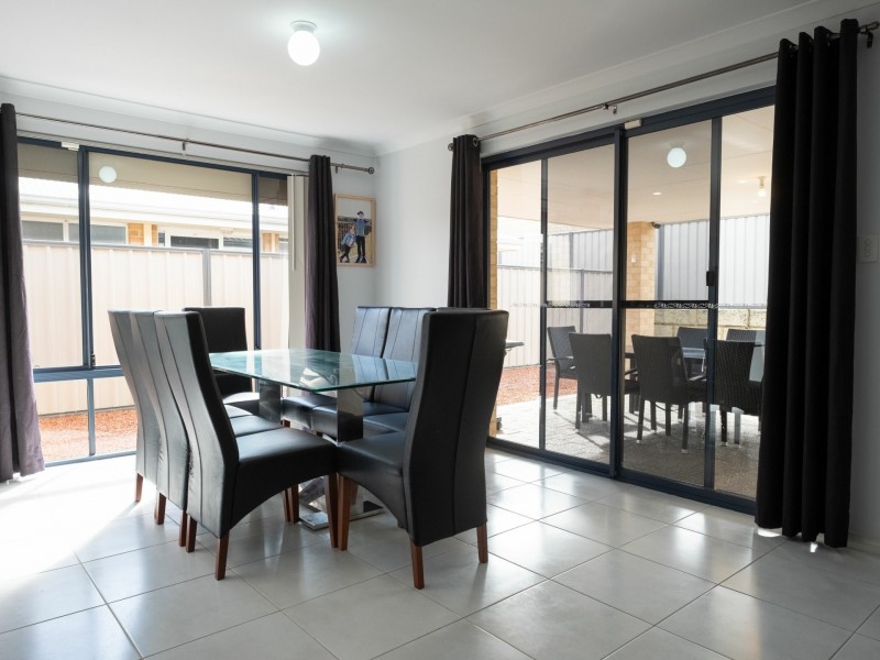 5 Monsignor Avenue, Byford WA 6122