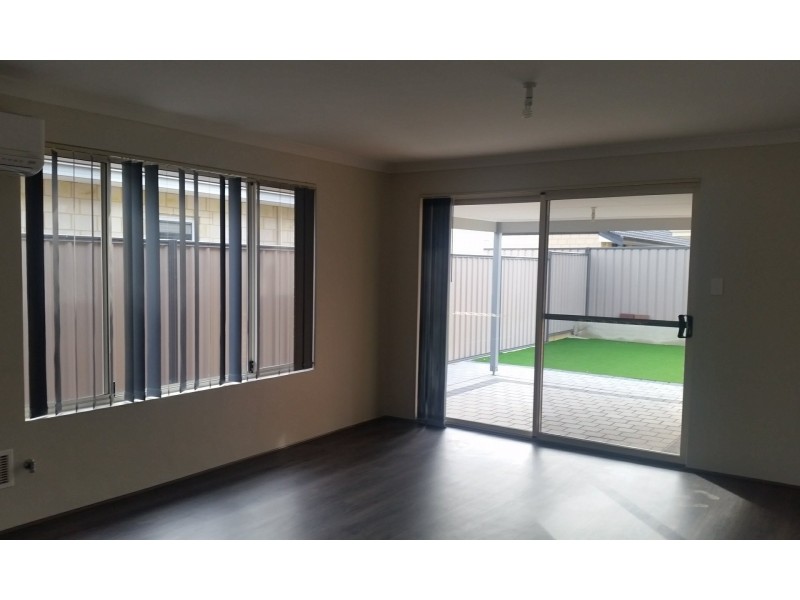 25 Sansimeon Boulevard, Byford WA 6122