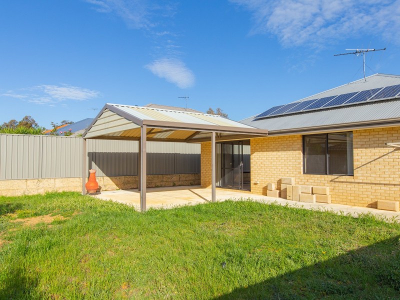 17 Westcliff Street, Wellard WA 6170