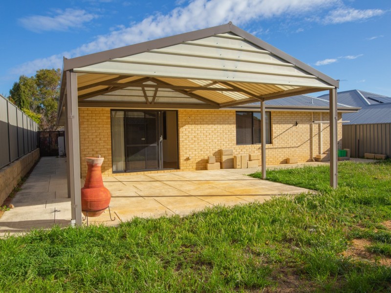 17 Westcliff Street, Wellard WA 6170