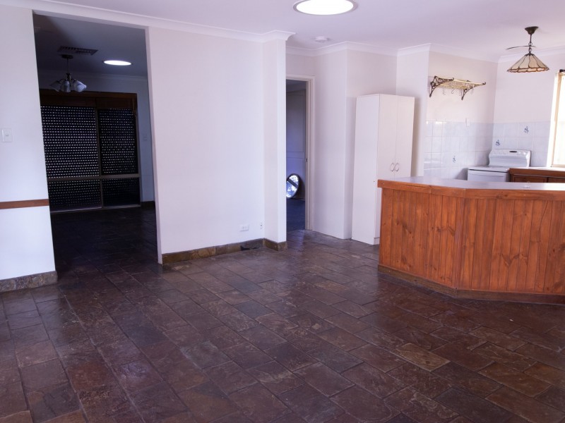 99 Parmelia Avenue, Parmelia WA 6167