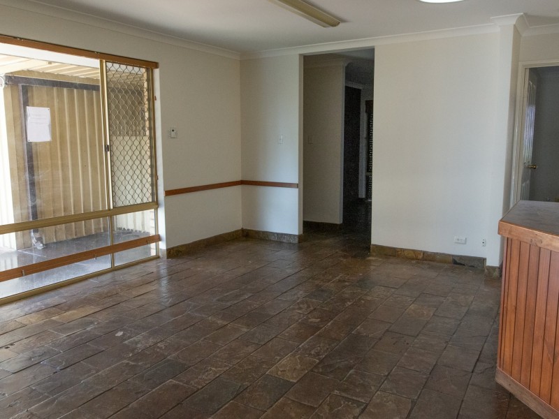 99 Parmelia Avenue, Parmelia WA 6167