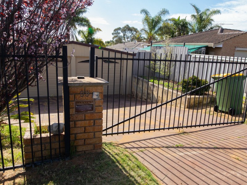 99 Parmelia Avenue, Parmelia WA 6167