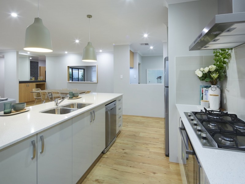 9 Melksham Way, Wellard WA 6170