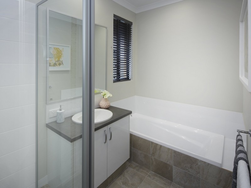 9 Melksham Way, Wellard WA 6170