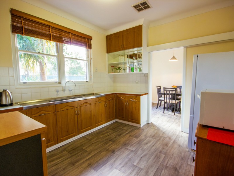 7 Beadman Court, Medina WA 6167