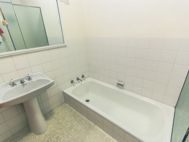 7 Beadman Court, Medina WA 6167