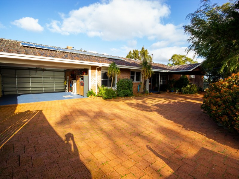 7 Beadman Court, Medina WA 6167