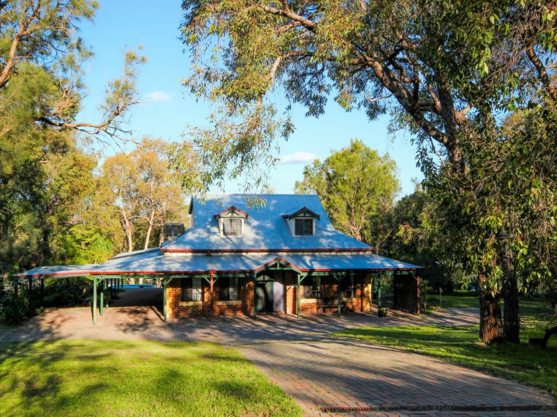 25 Goldsmith Drive, Wellard WA 6170