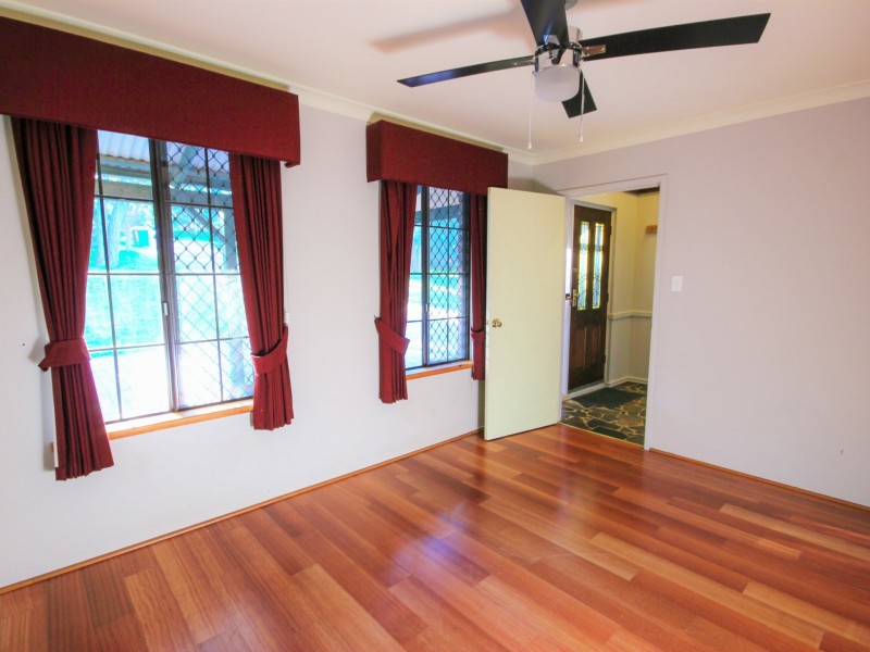 25 Goldsmith Drive, Wellard WA 6170