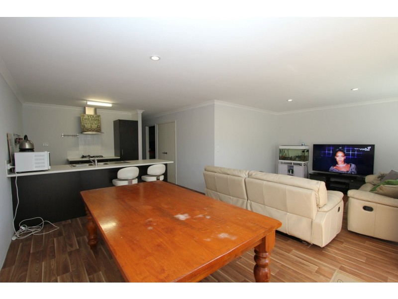 129 Lambeth Circle, Wellard WA 6170