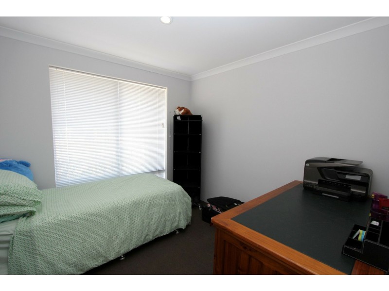 129 Lambeth Circle, Wellard WA 6170