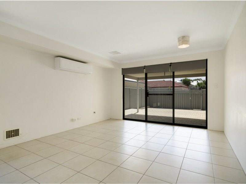 65 Henley Boulevard, Wellard WA 6170