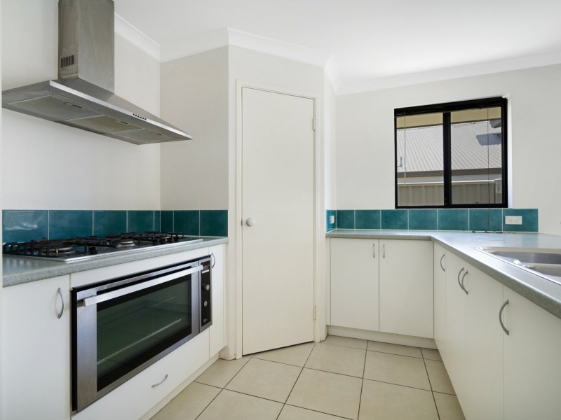 65 Henley Boulevard, Wellard WA 6170